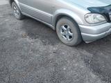 Mercedes-Benz ML 320 2002 годаүшін4 200 000 тг. в Астана