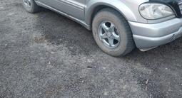 Mercedes-Benz ML 320 2002 года за 4 200 000 тг. в Астана