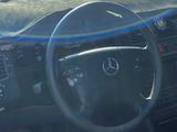 Mercedes-Benz E 430 1998 годаүшін3 300 000 тг. в Актобе – фото 4
