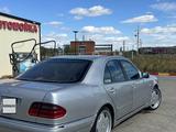 Mercedes-Benz E 430 1998 годаүшін3 300 000 тг. в Актобе – фото 2