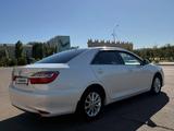 Toyota Camry 2017 года за 9 200 000 тг. в Уральск – фото 3