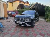 Hyundai Santa Fe 2023 года за 15 500 000 тг. в Атырау – фото 2