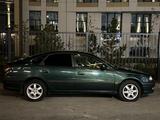 Toyota Avensis 1999 года за 2 300 000 тг. в Астана – фото 2