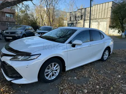 Toyota Camry 2018 года за 11 950 000 тг. в Павлодар