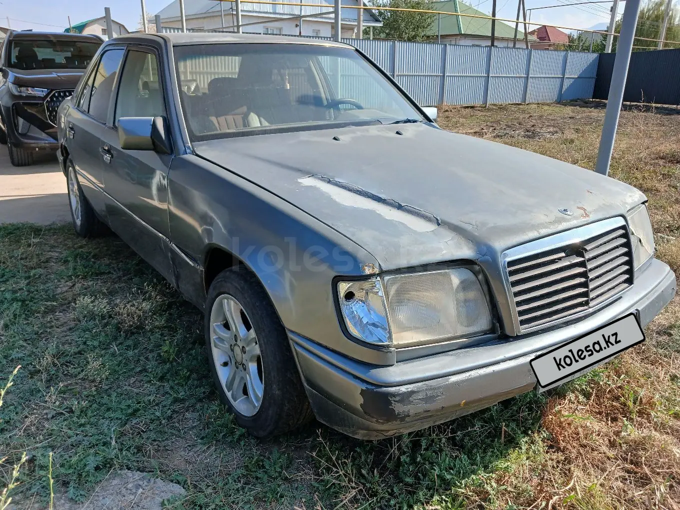 Mercedes-Benz E-Class, 1992