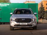 Hyundai Santa Fe 2022 года за 18 300 000 тг. в Астана – фото 3