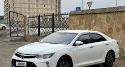 Toyota Camry 2017 годаfor12 500 000 тг. в Шымкент