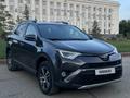 Toyota RAV4 2017 годаүшін10 800 000 тг. в Актобе