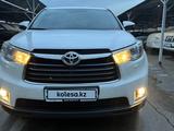 Toyota Highlander 2014 года за 19 000 000 тг. в Алматы