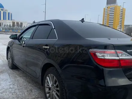 Toyota Camry 2015 года за 11 400 000 тг. в Астана – фото 5