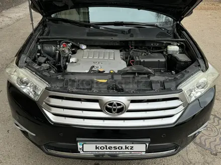 Toyota Highlander 2012 года за 13 500 000 тг. в Алматы – фото 56