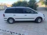 Volkswagen Sharan 2000 года за 3 300 000 тг. в Уральск – фото 5