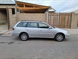 Toyota Avensis 2001 года за 3 600 000 тг. в Шымкент – фото 2