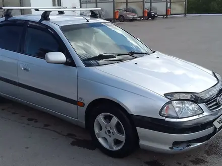 Toyota Avensis 2000 года за 2 000 000 тг. в Караганда – фото 2