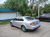 Volkswagen Jetta 2007 года за 3 500 000 тг. в Уральск – фото 3