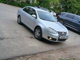 Volkswagen Jetta 2007 года за 3 500 000 тг. в Уральск – фото 4