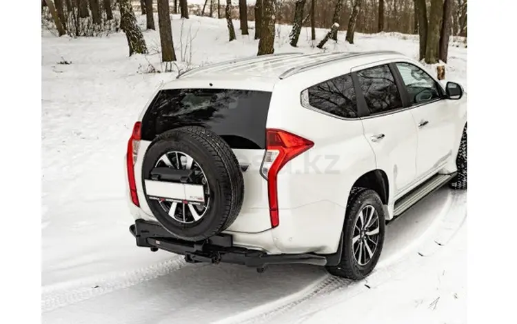Фаркоп Бампер задний силовой Mitsubishi Pajero Sport с калиткой РИФ за 729 000 тг. в Алматы