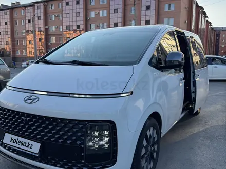 Hyundai Staria, 2023
