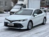 Toyota Camry 2019 года за 13 500 000 тг. в Аягоз – фото 2