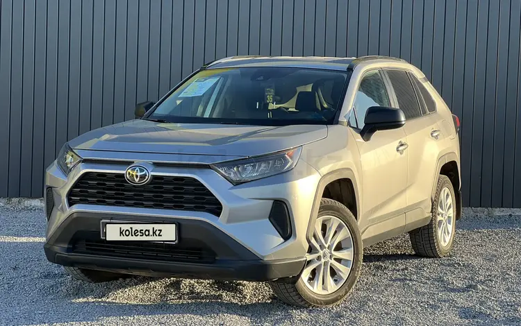 Toyota RAV4 2019 года за 15 000 000 тг. в Актобе