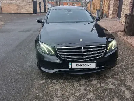 Mercedes-Benz E 200 2016 года за 9 000 000 тг. в Астана