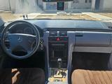 Mercedes-Benz E 320 2000 года за 5 500 000 тг. в Бейнеу – фото 3