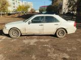 Mercedes-Benz C 180 1994 года за 750 000 тг. в Аркалык – фото 3