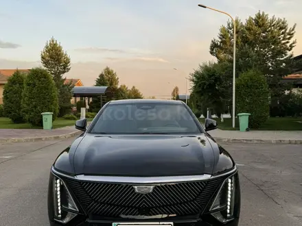 Cadillac Lyriq 2023 года за 26 500 000 тг. в Алматы