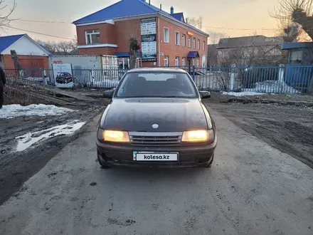 Opel Vectra 1991 года за 500 000 тг. в Петропавловск – фото 3