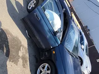 Toyota Carina E