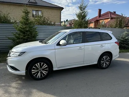 Mitsubishi Outlander 2022 года за 11 990 000 тг. в Костанай – фото 5