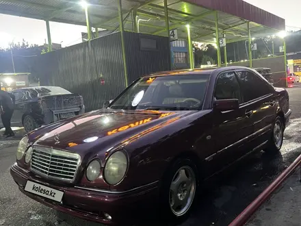Mercedes-Benz E 280 1996 года за 2 400 000 тг. в Шымкент – фото 8