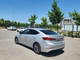 Hyundai Elantra 2018 года за 8 500 000 тг. в Шымкент – фото 3