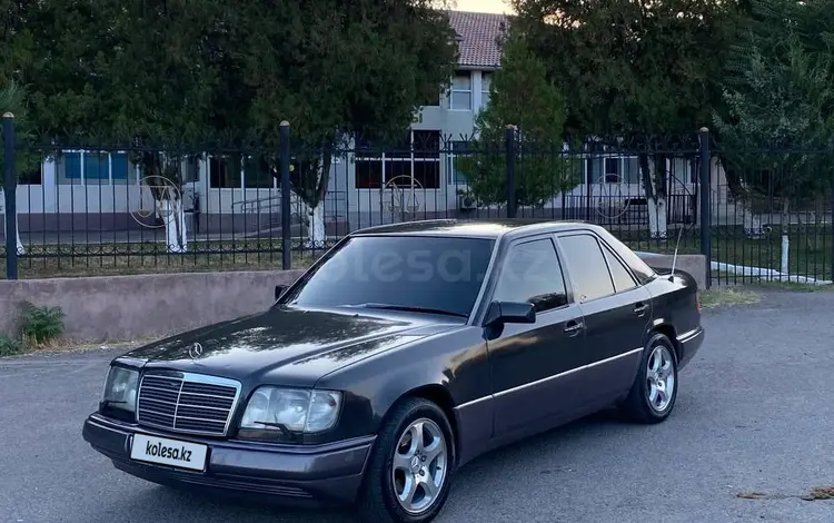 Mercedes-Benz E 200 1994 годаfor2 800 000 тг. в Шымкент