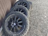 Резина с дисками за 150 000 тг. в Алматы