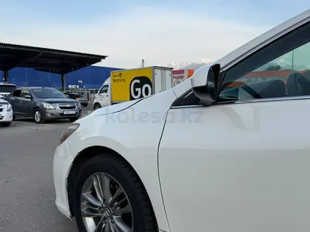 Toyota Camry 2016 года за 7 500 000 тг. в Алматы – фото 32