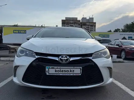 Toyota Camry 2016 года за 7 500 000 тг. в Алматы – фото 37