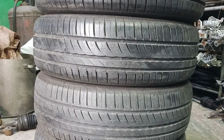 Резина 215/55 r17 Pirelli из Японии за 92 000 тг. в Алматы
