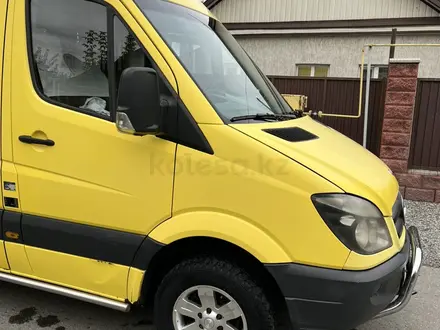 Mercedes-Benz Sprinter 2008 года за 9 400 000 тг. в Талдыкорган – фото 6