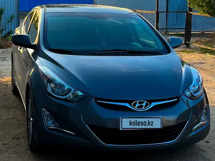 Hyundai Elantra 2014 года за 5 000 000 тг. в Атырау – фото 8