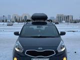 Kia Carens 2014 года за 8 100 000 тг. в Астана