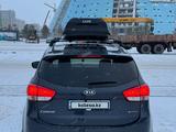 Kia Carens 2014 года за 8 100 000 тг. в Астана – фото 2