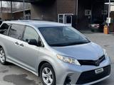 Toyota Sienna 2020 года за 10 700 000 тг. в Алматы – фото 4