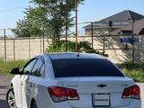 Chevrolet Cruze 2014 годаүшін4 600 000 тг. в Шымкент – фото 2