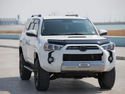 Toyota 4Runner 2019 года за 21 500 000 тг. в Актау – фото 2