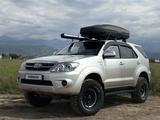Toyota Fortuner 2006 годаүшін7 790 000 тг. в Алматы – фото 2
