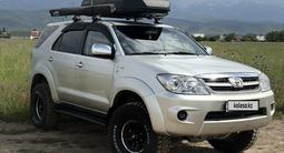 Toyota Fortuner 2006 годаүшін7 790 000 тг. в Алматы