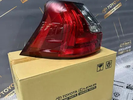 Левый фонарь новый оригинал Lexus LX570 за 300 000 тг. в Алматы – фото 2