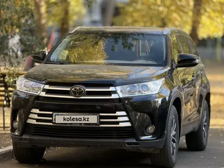 Toyota Highlander 2018 года за 15 500 000 тг. в Астана – фото 12