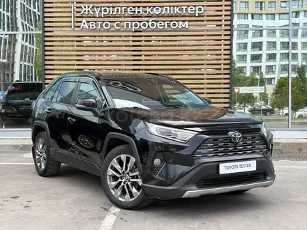 Toyota RAV4 Luxe 2020 года за 12 900 000 тг. в Астана – фото 19